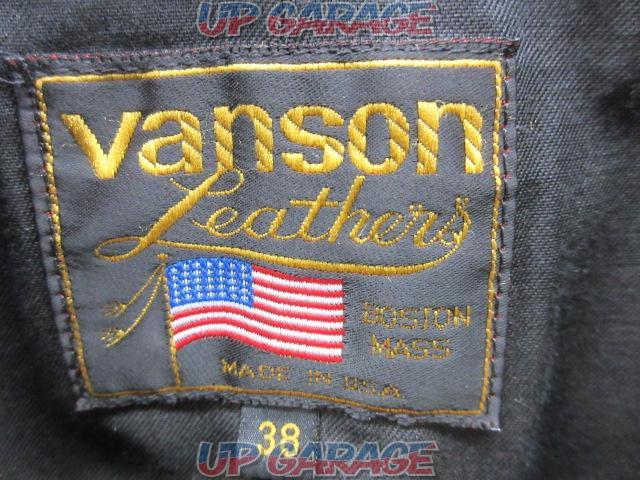 VANSON
Leather Stjan
Size: 38-05