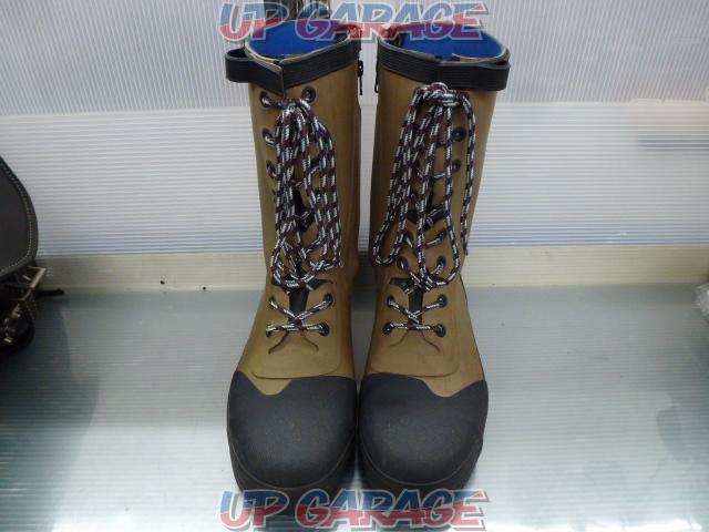 WILD
WING
rain boots
Size: 3L
27.5-28cm-02
