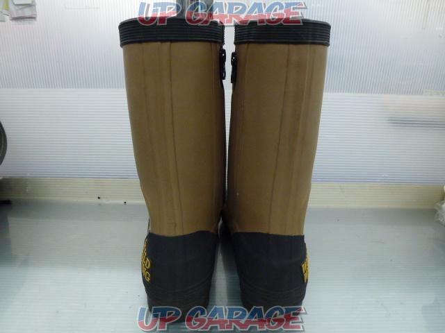 WILD
WING
rain boots
Size: 3L
27.5-28cm-05
