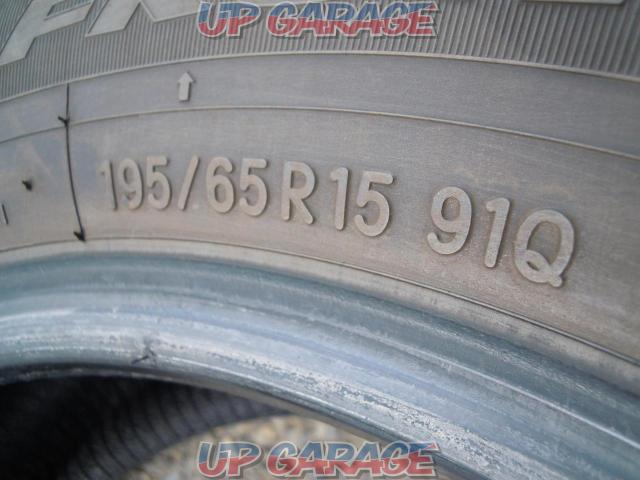 Yellowhat ICE FRONTAGE 195/65R15-03