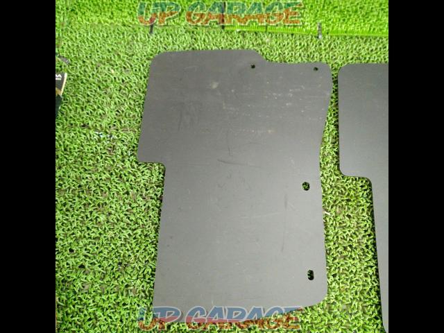 Unknown manufacturer mudguard (mud flap/mud guard)
2 pieces on the rear-03