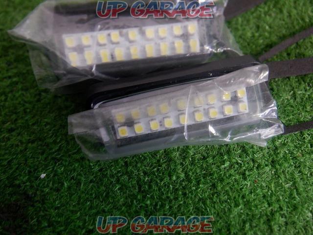 Other manufacturers unknown
LED license lamp-06