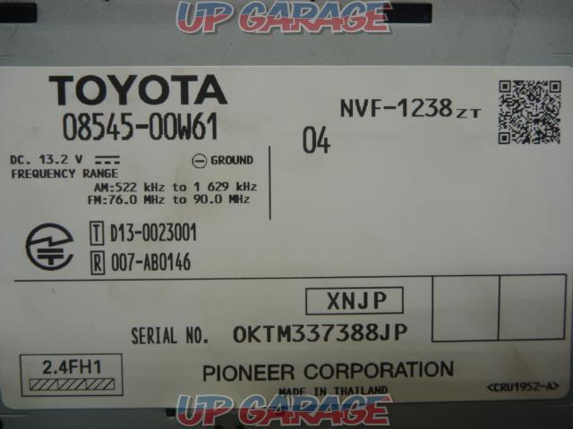 TOYOTA (Toyota)
NSCP-W64
2014 model*
※ DVD playback can not model ※-05