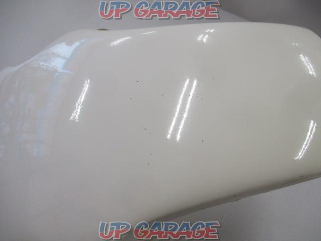Unknown Manufacturer
FRP made front fender
General purpose
Unpainted-02