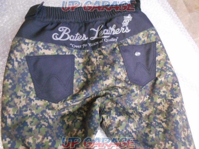 BATES
Nylon pants-08