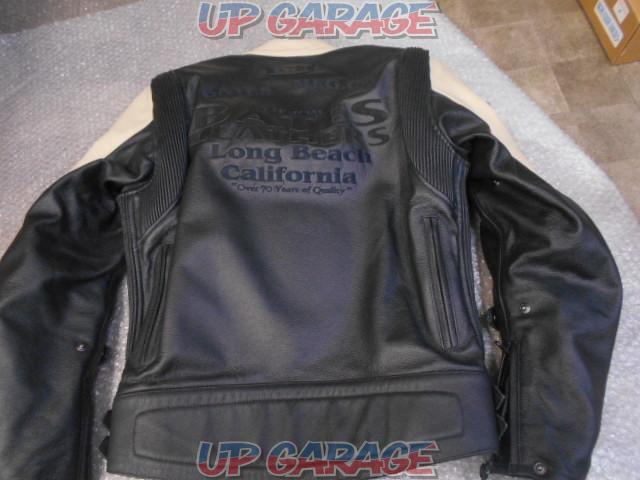 BATES
Leather jacket-03