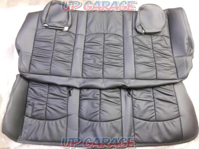 Clazzio
Seat Cover
Giacca (Jacka)-02