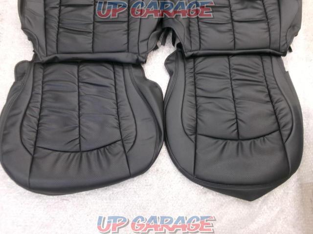Clazzio
Seat Cover
Giacca (Jacka)-04