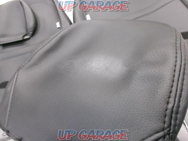 Clazzio
Seat Cover
Giacca (Jacka)-07