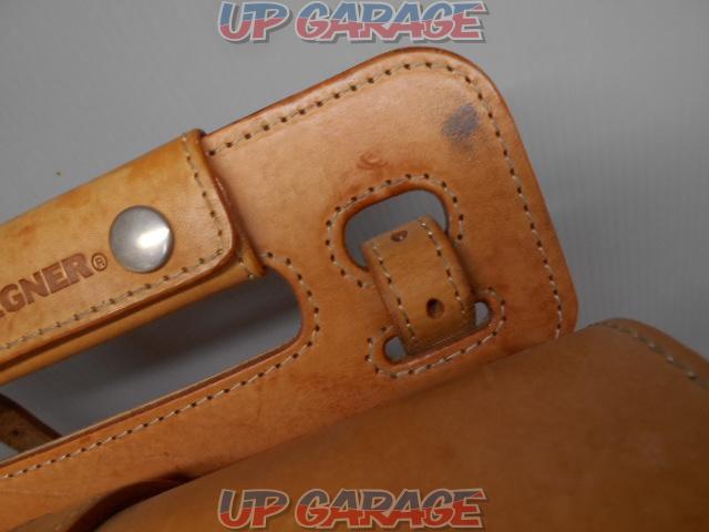DEGNER
Leather saddle bag-05