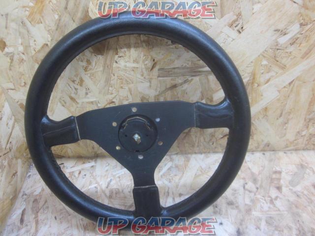 COMUSA
Leather steering wheel
(33Φ)-03