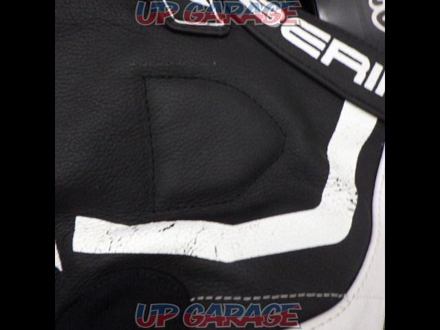 Riders BERIK
Racing suits
One-piece type
Cobb There
BEK 17-0027
Size 46-05