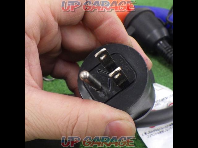 Toyota genuine Prius PHV
ZVW52
Charging cable
Product code: G9060-47110-03