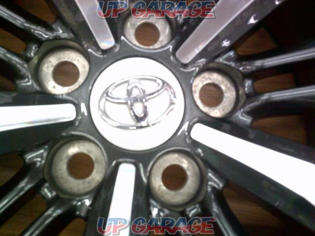 Toyota genuine
Yaris Cross genuine wheel-10