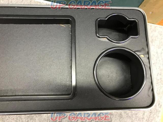 Unknown Manufacturer
General-purpose console box-09