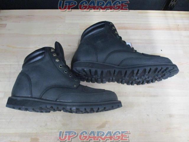 Nankaibuhin
Oiled leather boots
Size: 29cm-03