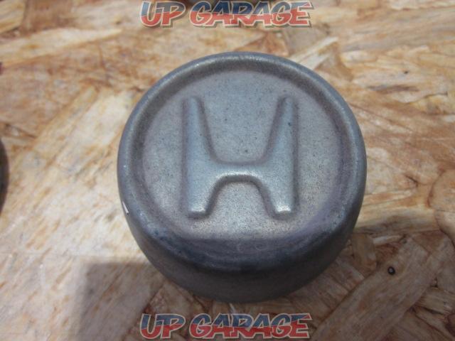 Honda genuine
Center cap (wheel cap)
Set of 4-04