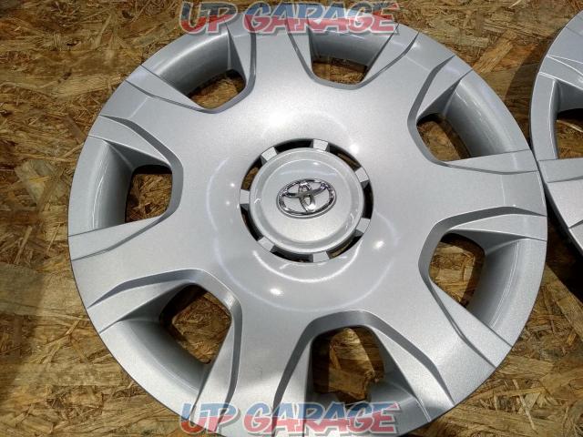 Toyota
200 series
Hiace
Type 4 or later
Genuine 15 inch wheel cover (wheel cap)
Set of 4-05