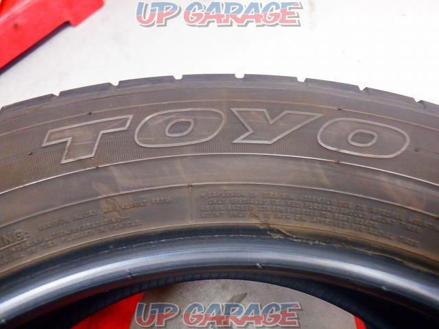 Set of 2 TOYOPROXES
R46A-02