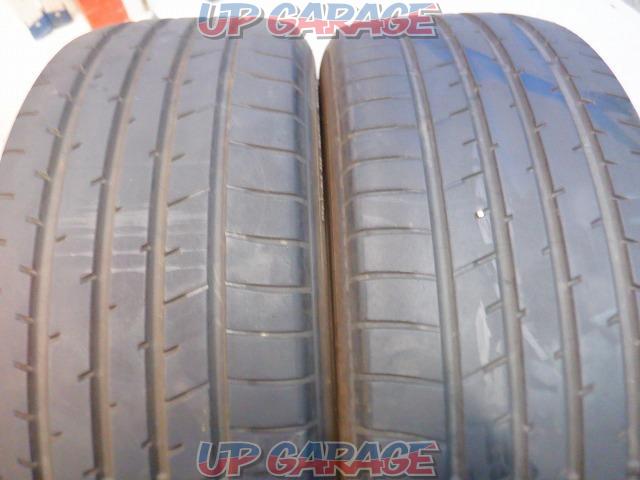Set of 2 TOYOPROXES
R46A-08