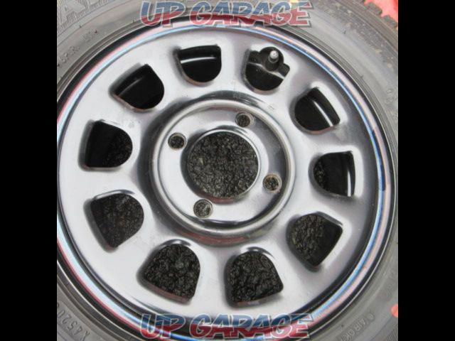 studless tire wheels
Manufacturer unknown steel wheel + GOODYEAR
ICE
NAVICARGO-02