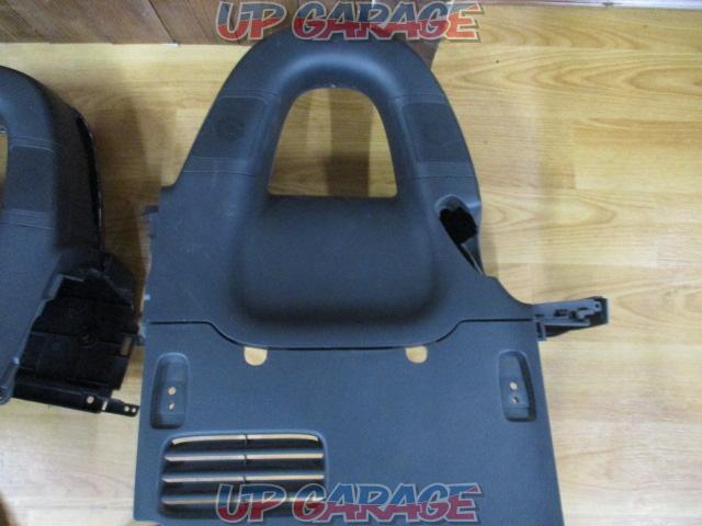 Honda
AP2/S2000 genuine
Roll bar panel with built-in satellite speakers
Right and left-04