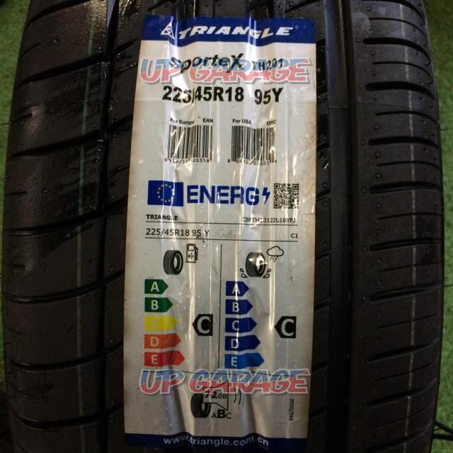 Unused tires! Free fitting! BBS
RI-A019
+
TRIANGLE (Triangle)
SporteX
TH201
225 / 45R18-08