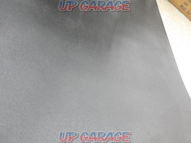 Unknown Manufacturer
Luggage mat-02