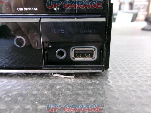 KENWOOD
DPX-U750BT (Front USB
+
AUX)-02