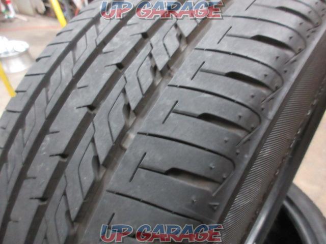 SEIBERLING
SL 201
245 / 40R20
95W
Only one-03