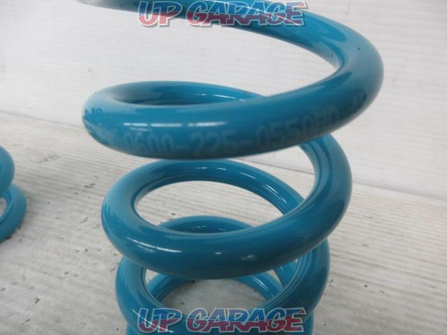 NITRON
Series-wound spring
Free length: 6inch(152mm)
ID:2.25inch(60mm)
Spring rate: 550lbs (9.82kgf/mm)-04