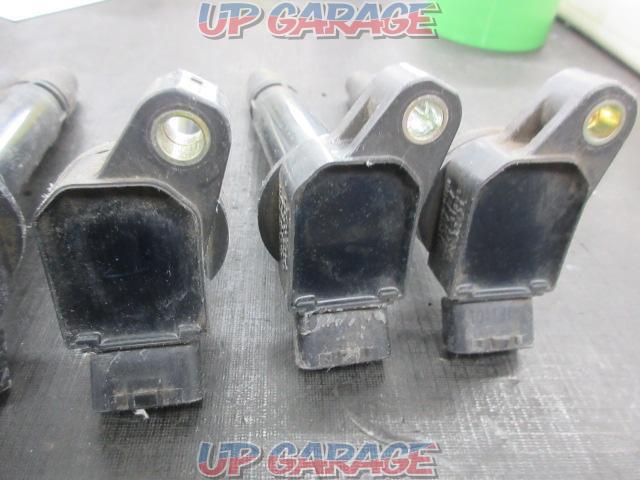 TOYOTA
GRX120
Mark X
Genuine direct ignition coil
6 pieces-06