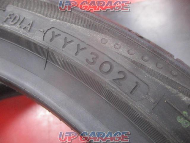 Old serial special price tires!!
YOKOHAMA
BluEarth
RV03-08