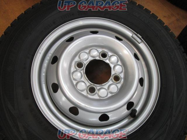 TOPY
12 inches steel wheels
+
DUNLOP (Dunlop)
WINTER
MAXX
SV01-07