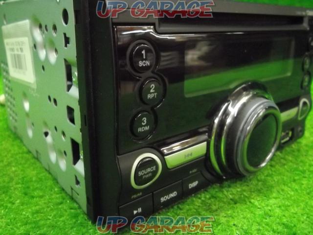 Clarion CX211BK CD/USB-05