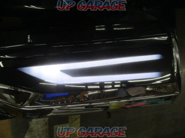 Unknown Manufacturer
Front half spoiler (with opening light)
RAV4 / 50 series
Individual home delivery is not possible for large items-02