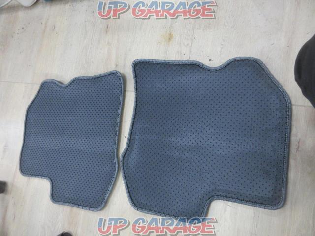 Unknown Manufacturer
Jimny
Floor mat
Rear 2 split-04