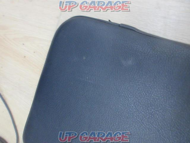 UI
Vehicle
Hiace
Bed Kit
*Mat only divided into 3 parts-06