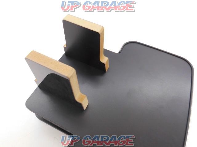 Other manufacturers unknown
rear center table-07