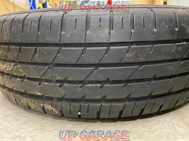 DUNLOPENASAVE
RV504
195 / 60R16
Only one-05