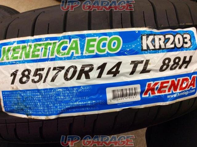 weds (Weds)
RIZLEY (Raitsure)
DH
+
KENDA (Kenda)
KR 203
185 / 70R14
 tire new goods!
4 hole
Freed/E12
Note/Demio/Mazda 2
Such as-06