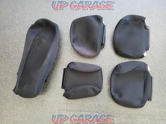 Wakeari
Unknown Manufacturer
Seat Cover-03