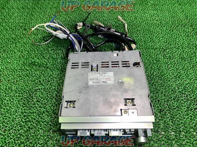 Auto reverse with built-in Lo-D power amplifier
Cassette deck-05