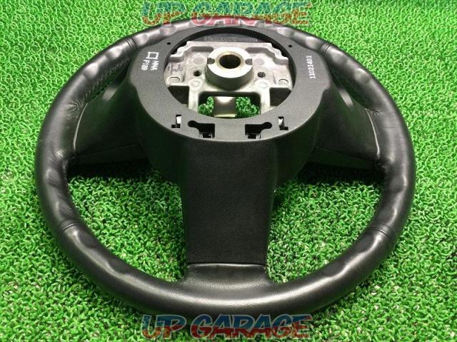 Mazda genuine SE3P
RX-8
Late genuine leather steering wheel
For MT-07