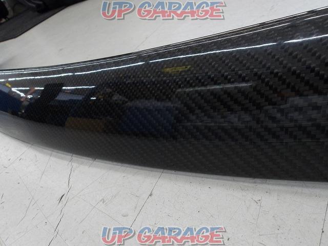 Unknown Manufacturer
Carbon roof spoiler-04