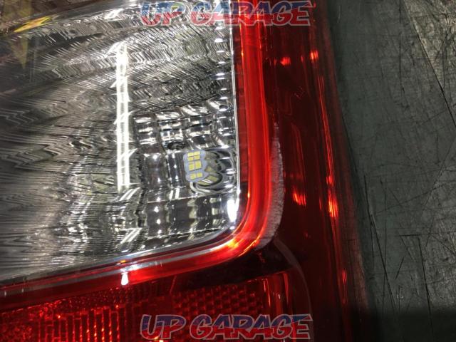 Nissan genuine
Taillight
NV 350
Caravan
E26
The previous fiscal year]-03