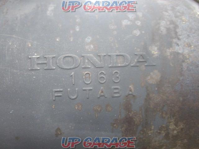 HONDA
Civic Type R/FD2 early genuine muffler-04