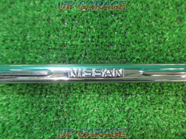 NISSAN メッキナンバーフレーム-02