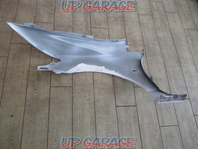 HONDA
Civic type R / FD2
Genuine front fender
Driver's seat only-09