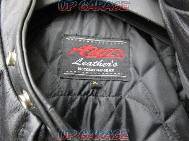 AWD
Leather's
MOTOR
CYCLE
GEAR
Leather jacket-05
